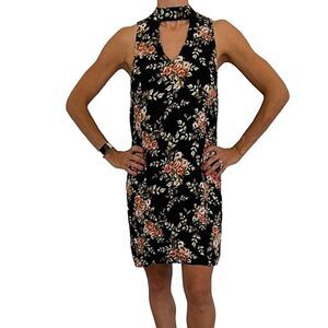 WAYF dress floral swing trapeze cut out button neck short sleeveless S